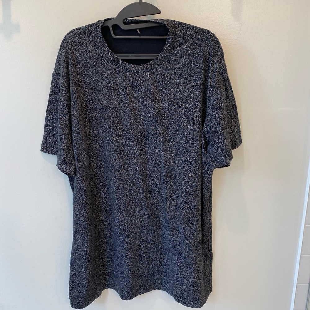 Mens XL shirt